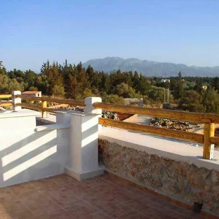 Viola Suites- 5 With Shared Pool