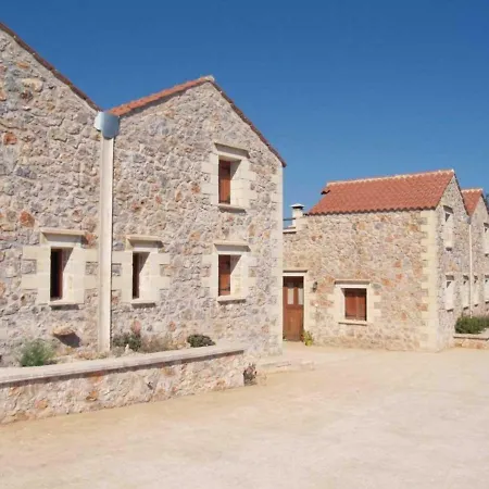 Viola Suites- 5 With Shared Pool Ξηροστέρνι